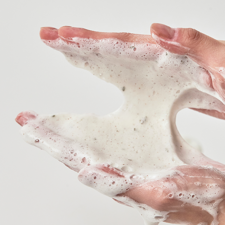 ANUA Heartleaf Quercetinol Pore Deep Cleansing Foam (150ml)