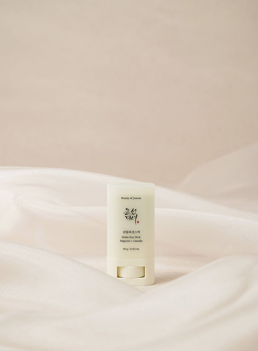 BEAUTY OF JOSEON Matte Sun Stick: Mugwort + Camelia SPF 50+ PA++++ (18g)